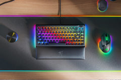 Razer BlackWidow V4 keyboard Gaming USB QWERTY US English BlackRZ03-05000400-R3E1